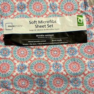 Microfiber Queen Sheet Set